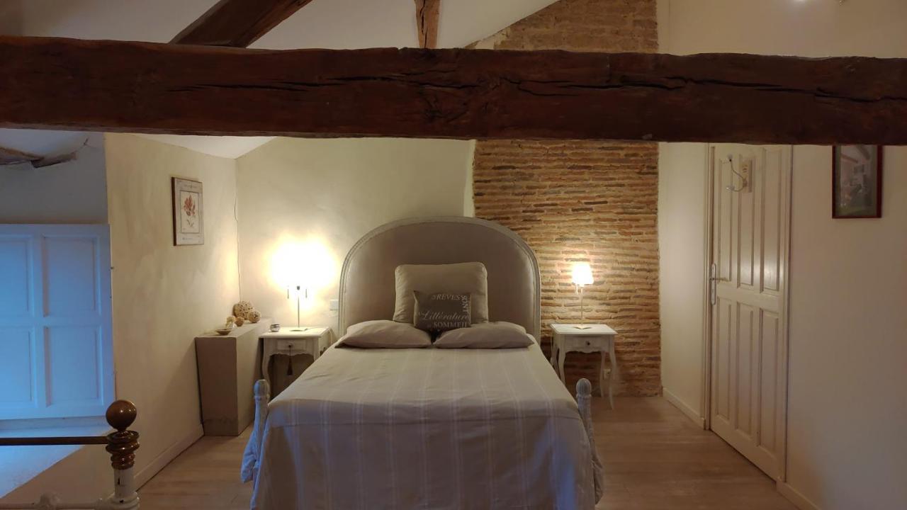 Bed and Breakfast Le Manoir De Gatines Tigné Exteriér fotografie